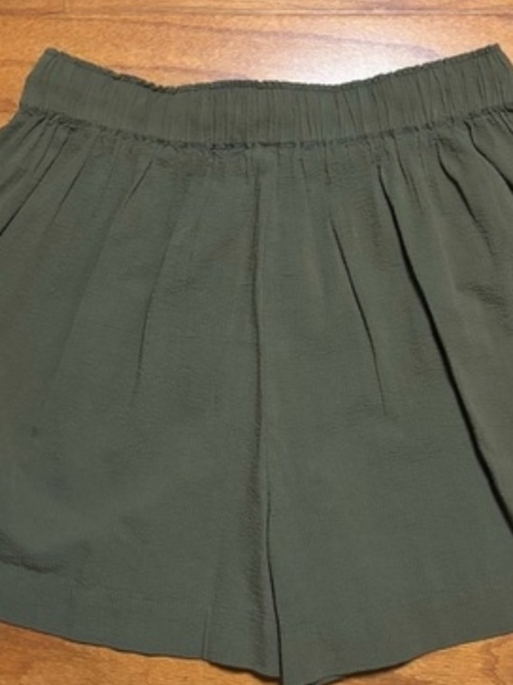 Faherty Olive Green High-Waist Drawstring Shorts Size S/M NWOT - Picture 3 of 6